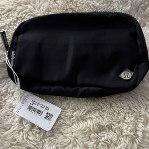 lululemon everywhere belt bag - Brand new never used